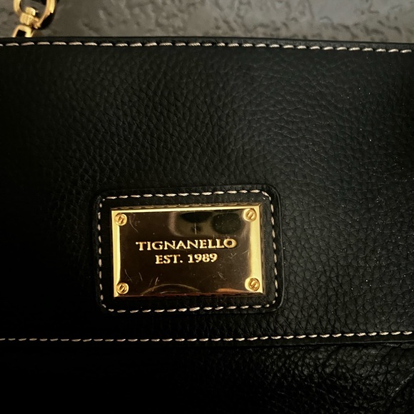 COPY - Tignanello black handbag - Picture 5 of 7